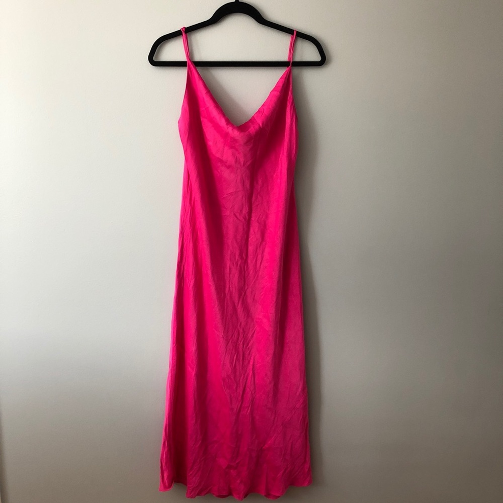 ARITZIA Fuchsia Dress